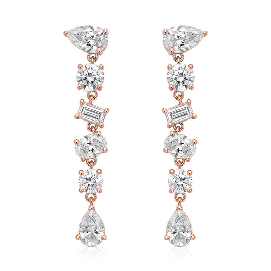 Giselle earrings in 14K gold with a pear-cut lab-grown diamond