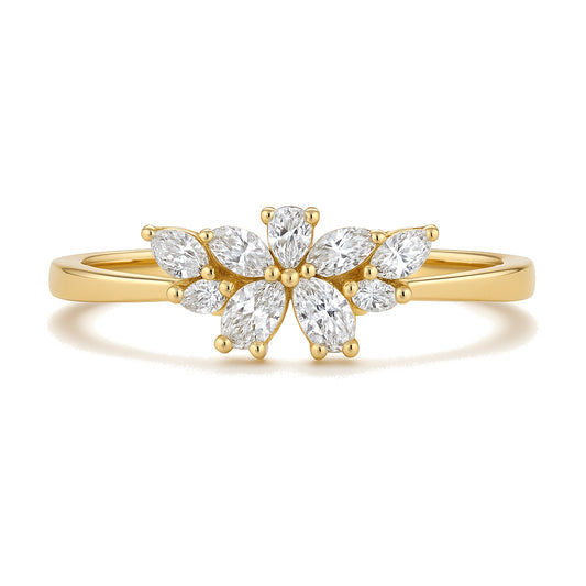 Fleur ring in 14K yellow gold with a lab-grown diamond