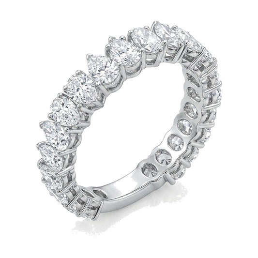 Diana ring in 14K white gold with lab-grown diamonds