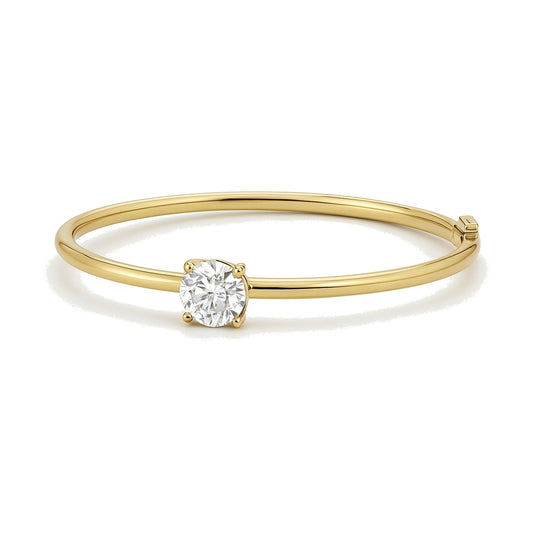 Rosalie bracelet in 14K yellow gold with a round-cut lab-grown diamond