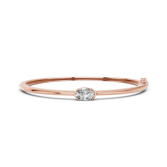 Sabrina bracelet in 14K rose gold with an oval-cut lab-grown diamond