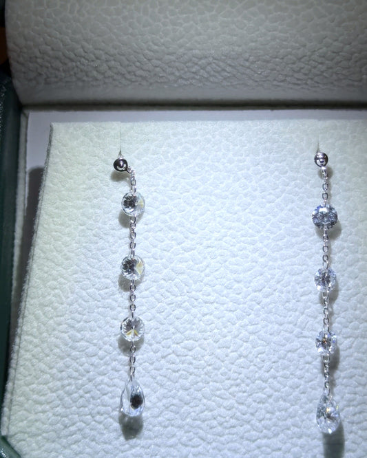 Drilled — Diamond Drop Earrings — זהב לבן